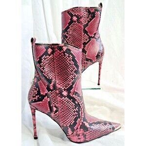 Winnie Harlow X Steve Madden Pink Faux Snakeskin Tina Bootie Spike Heel SZ 10